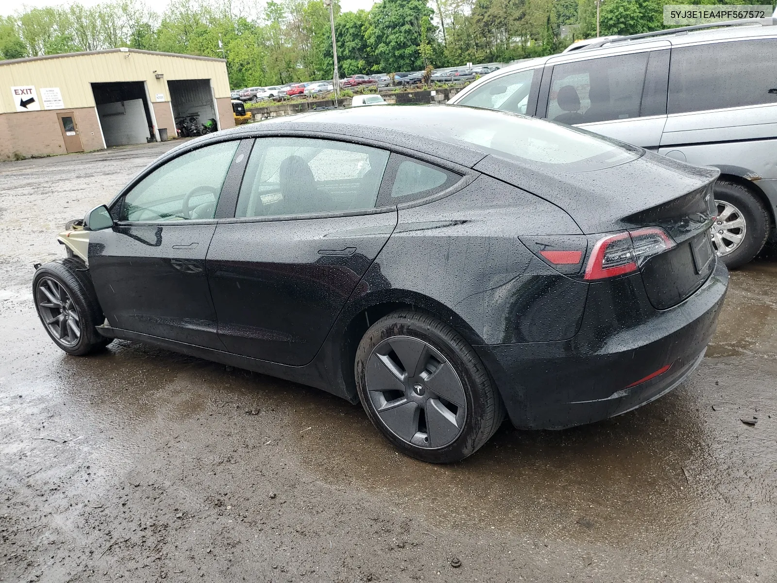 5YJ3E1EA4PF567572 2023 Tesla Model 3