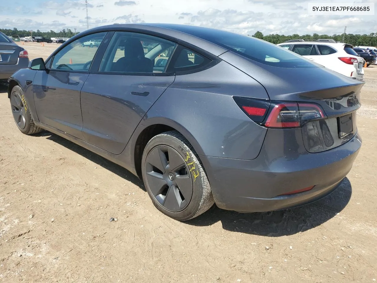 2023 Tesla Model 3 VIN: 5YJ3E1EA7PF668685 Lot: 57033424