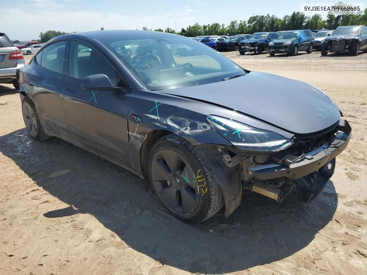 5YJ3E1EA7PF668685 2023 Tesla Model 3