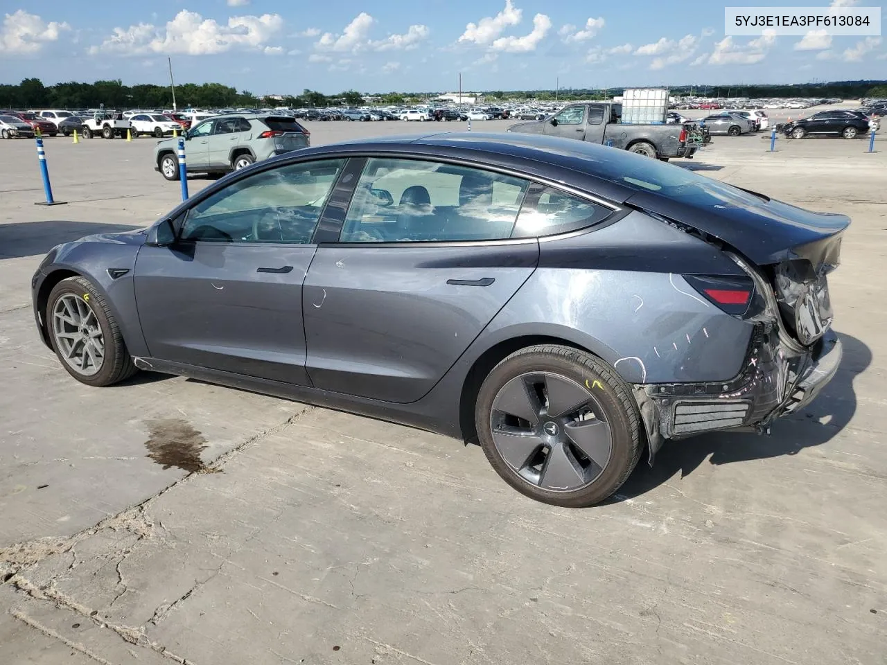 5YJ3E1EA3PF613084 2023 Tesla Model 3