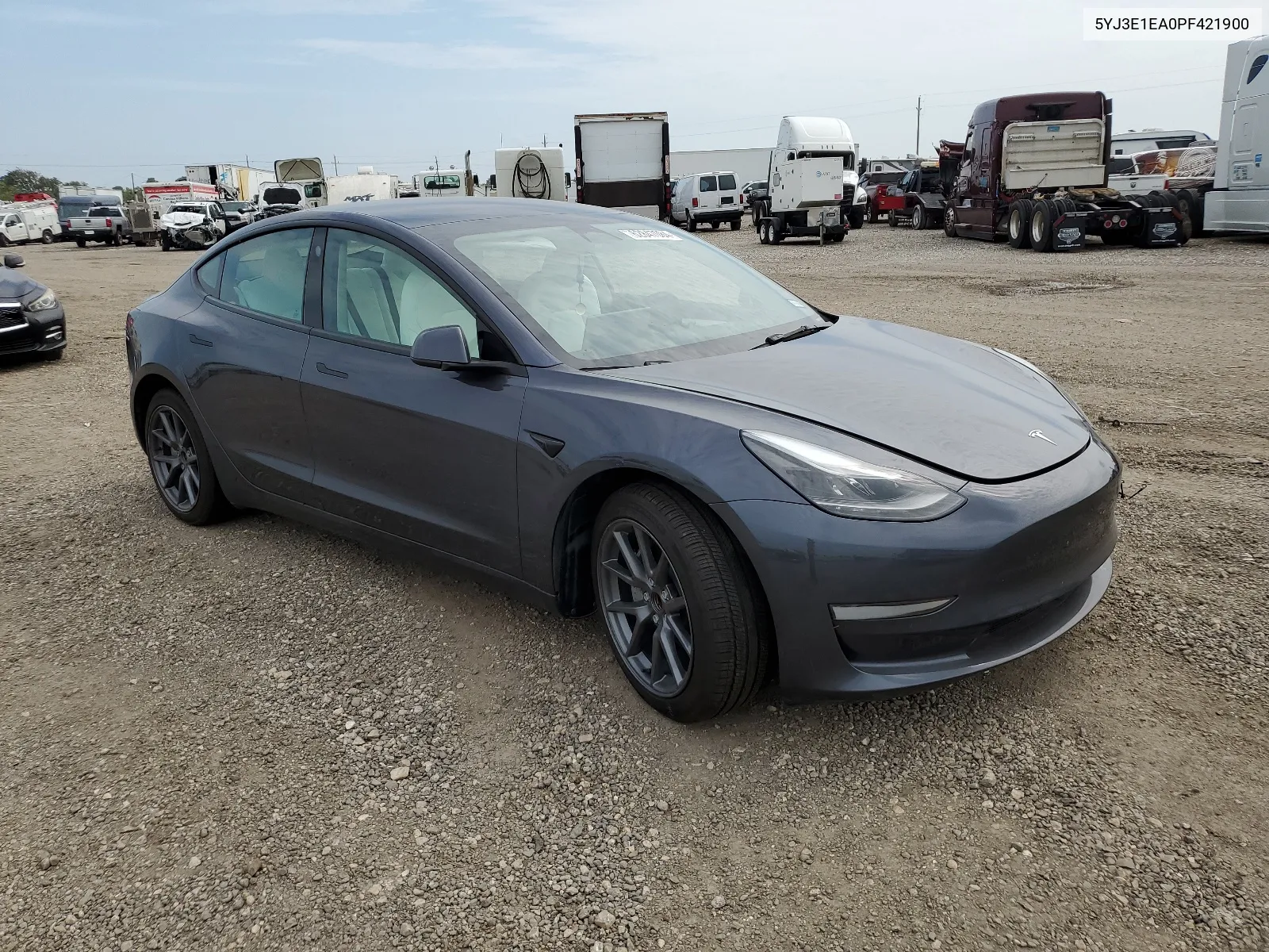 5YJ3E1EA0PF421900 2023 Tesla Model 3