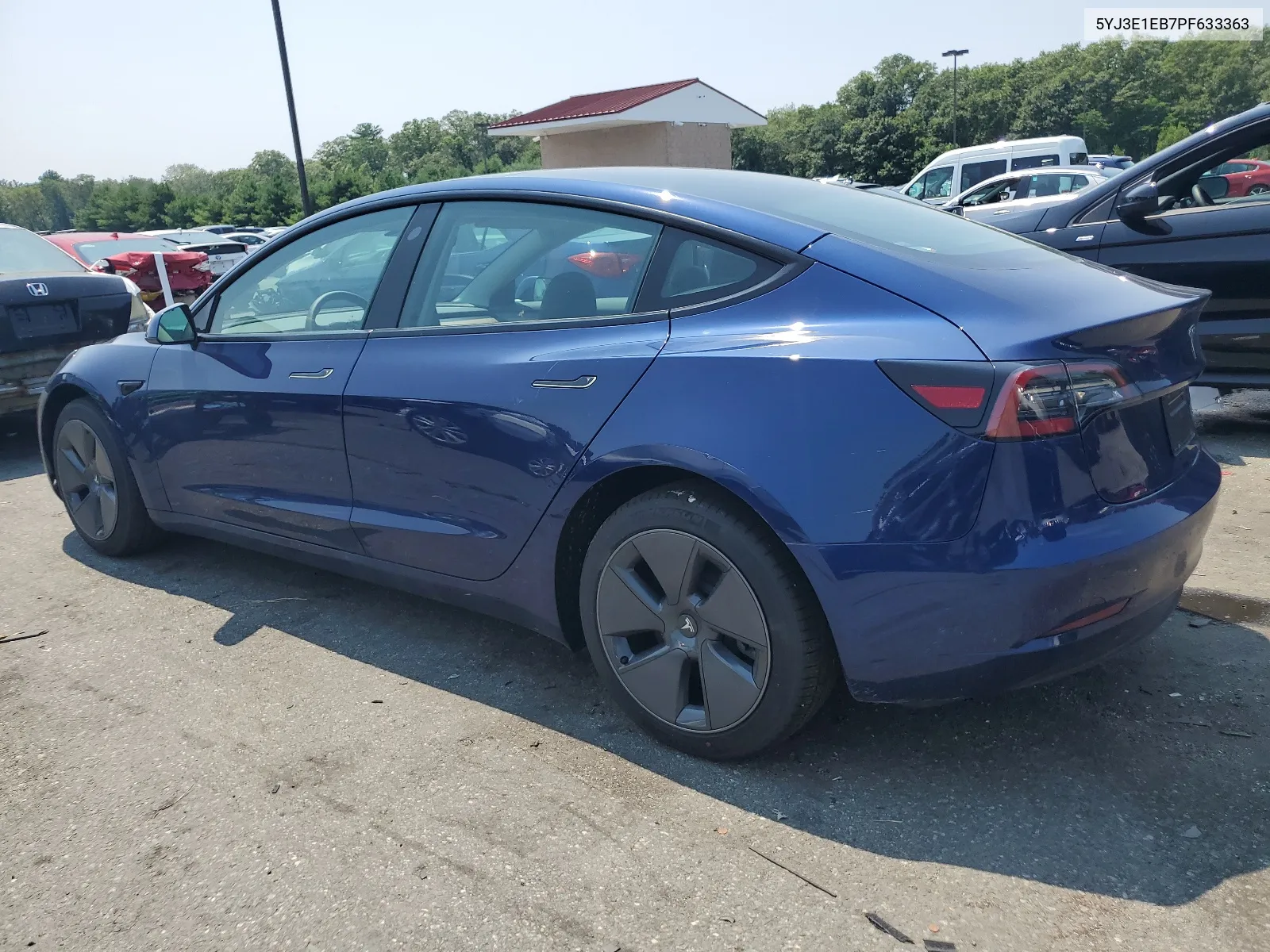 5YJ3E1EB7PF633363 2023 Tesla Model 3