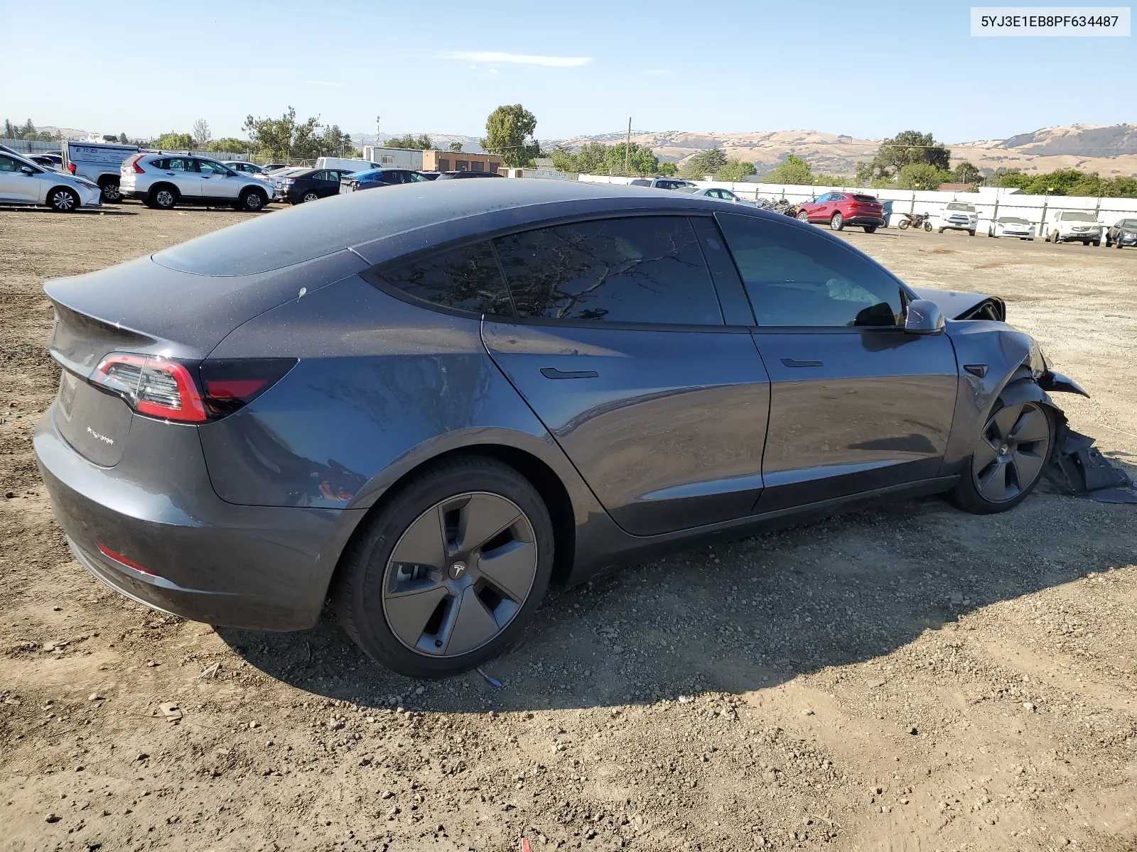 5YJ3E1EB8PF634487 2023 Tesla Model 3