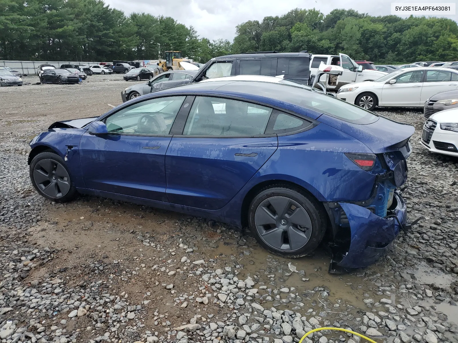 5YJ3E1EA4PF643081 2023 Tesla Model 3