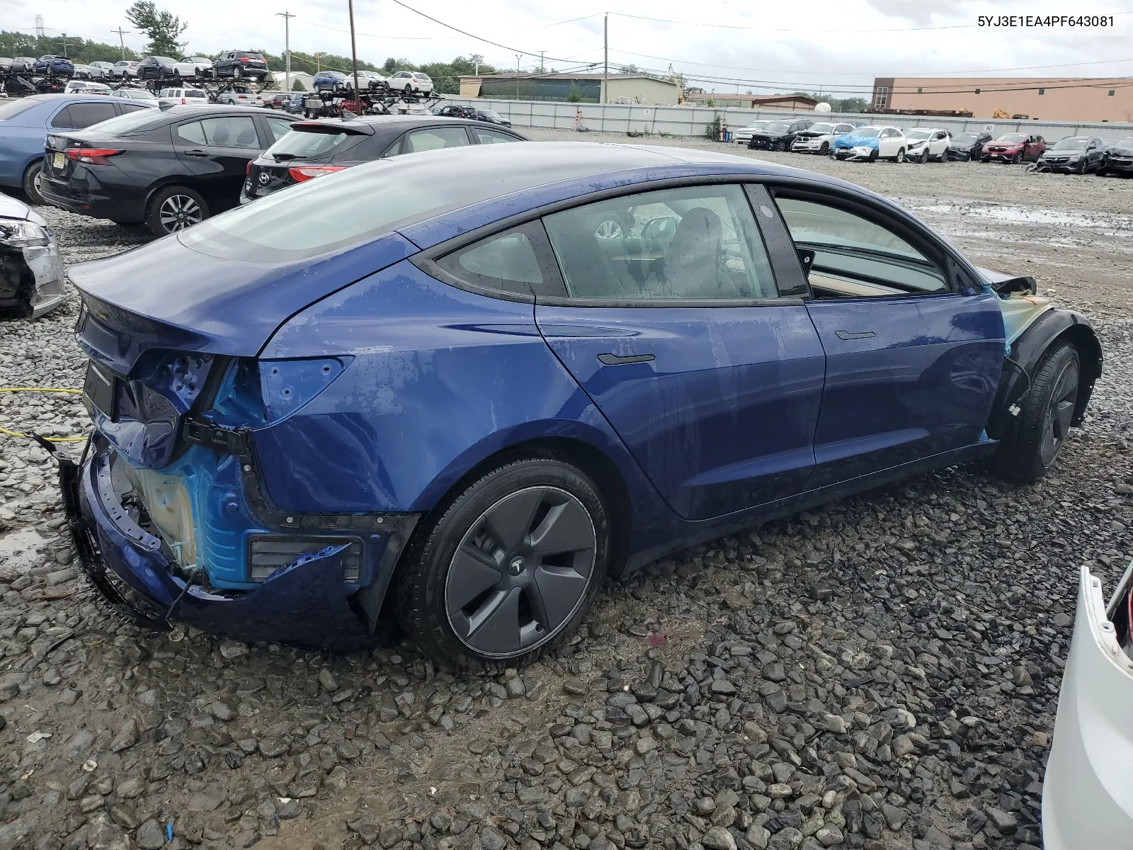 5YJ3E1EA4PF643081 2023 Tesla Model 3