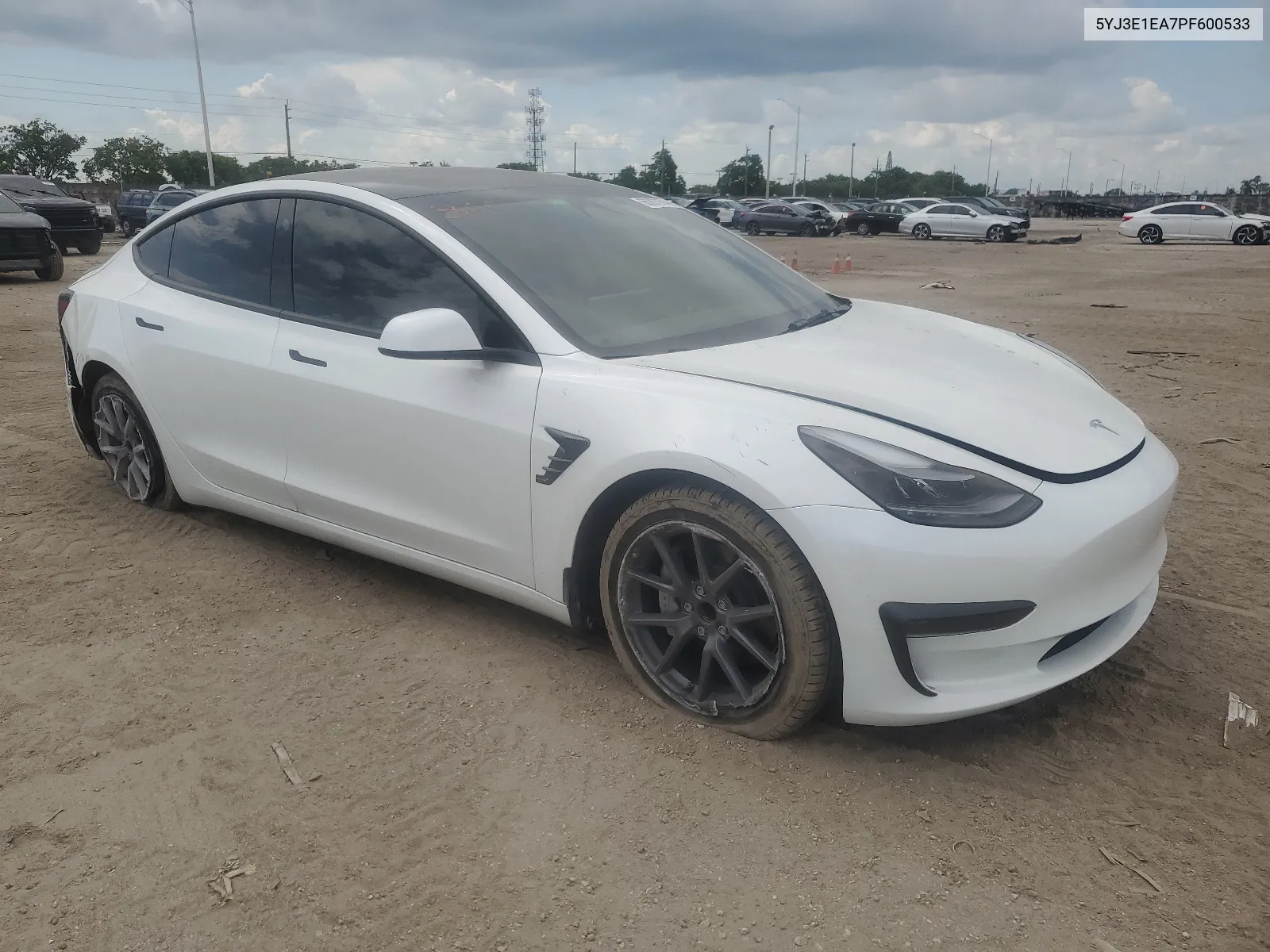 5YJ3E1EA7PF600533 2023 Tesla Model 3