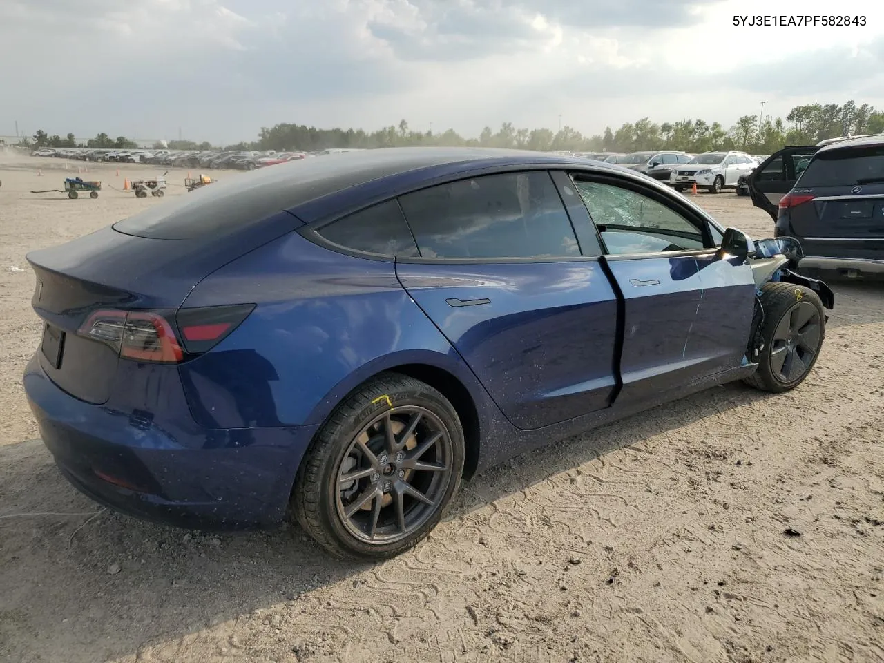 5YJ3E1EA7PF582843 2023 Tesla Model 3