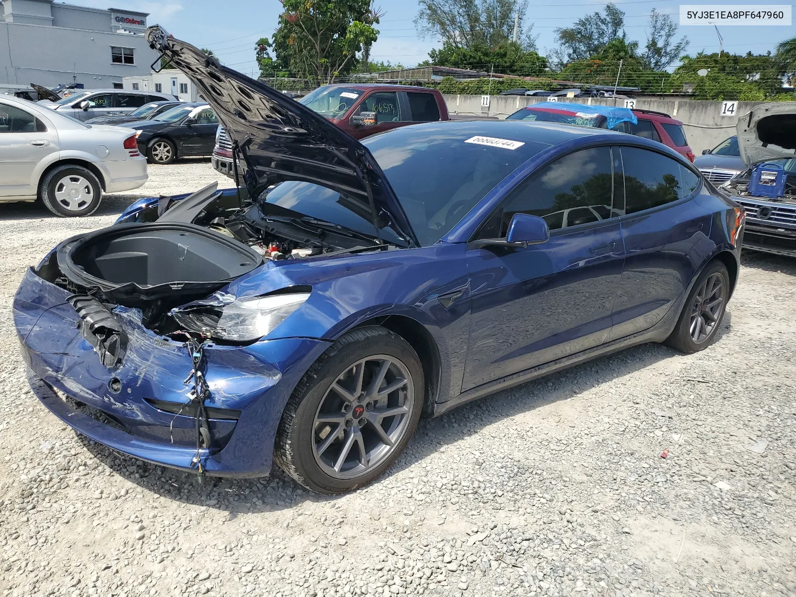 5YJ3E1EA8PF647960 2023 Tesla Model 3