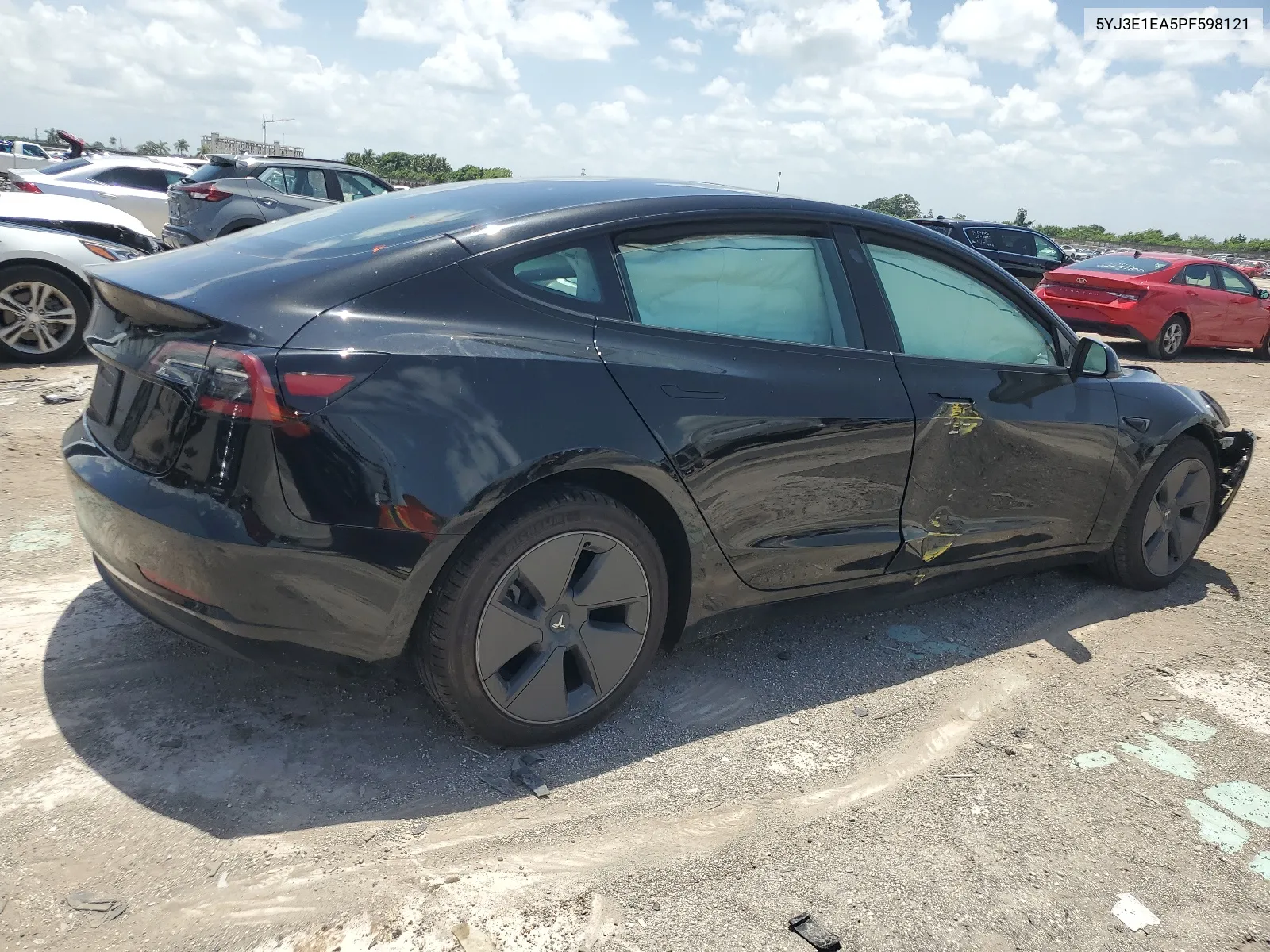 5YJ3E1EA5PF598121 2023 Tesla Model 3