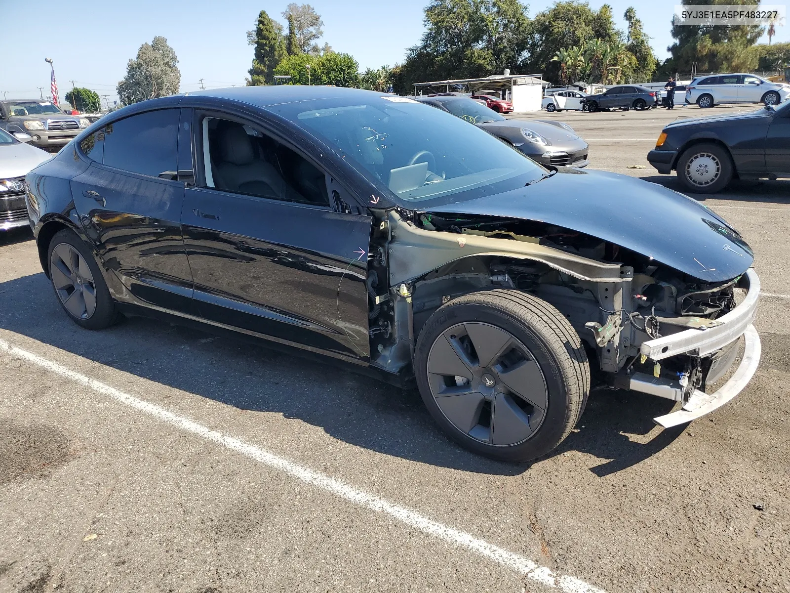 5YJ3E1EA5PF483227 2023 Tesla Model 3