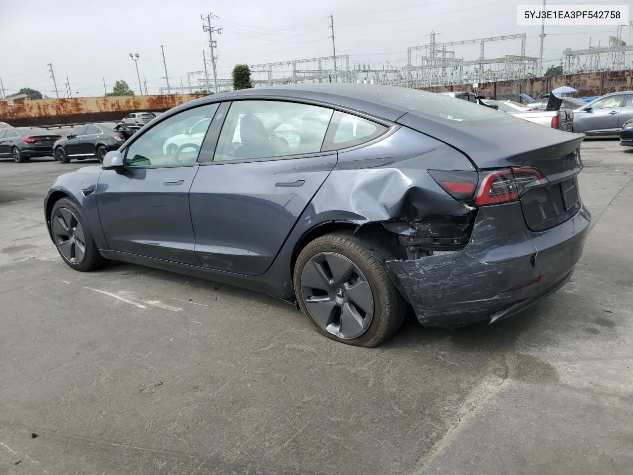 5YJ3E1EA3PF542758 2023 Tesla Model 3