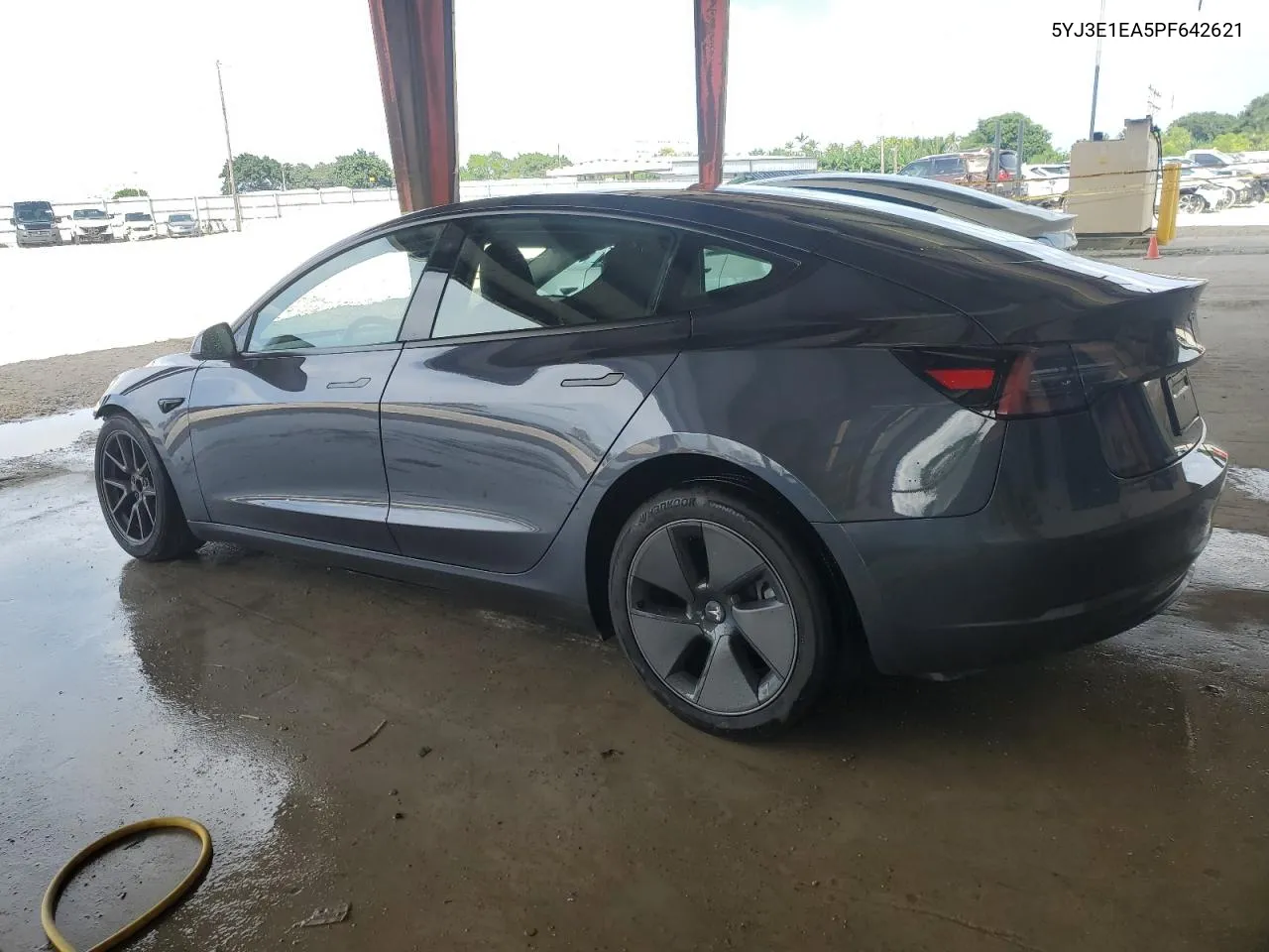 2023 Tesla Model 3 VIN: 5YJ3E1EA5PF642621 Lot: 70047884