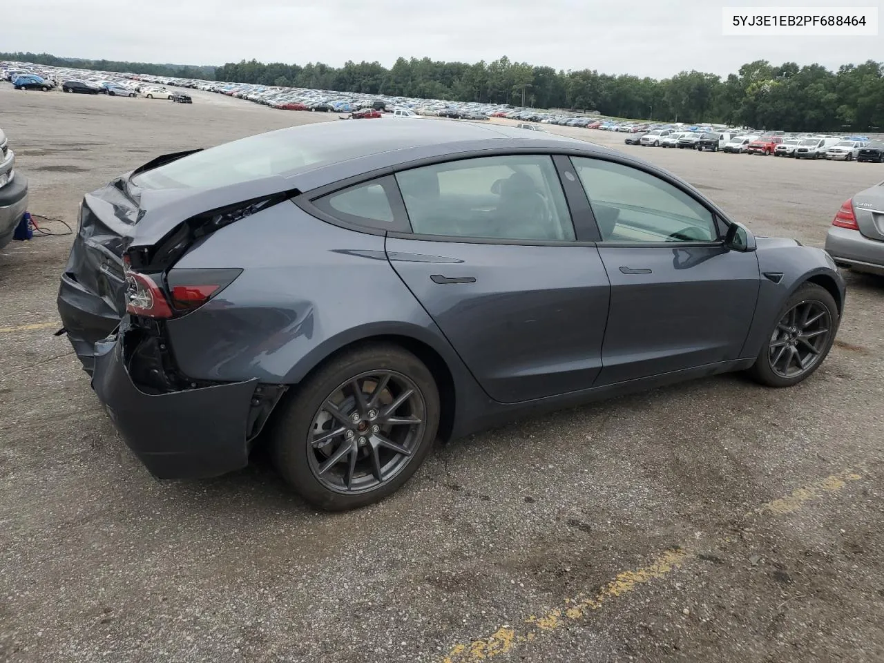 2023 Tesla Model 3 VIN: 5YJ3E1EB2PF688464 Lot: 70800234