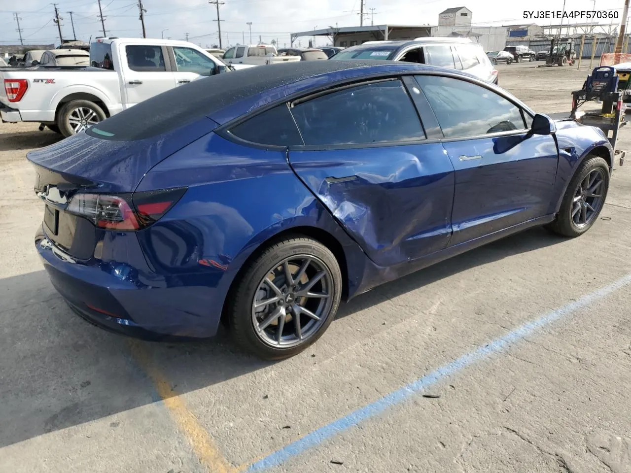 2023 Tesla Model 3 VIN: 5YJ3E1EA4PF570360 Lot: 71235464