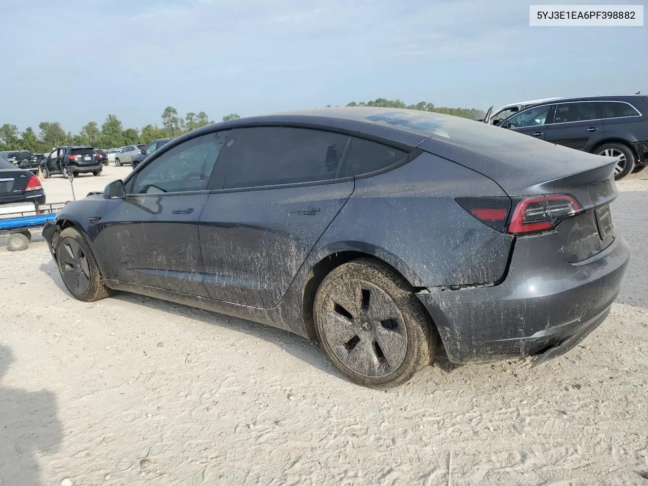 5YJ3E1EA6PF398882 2023 Tesla Model 3