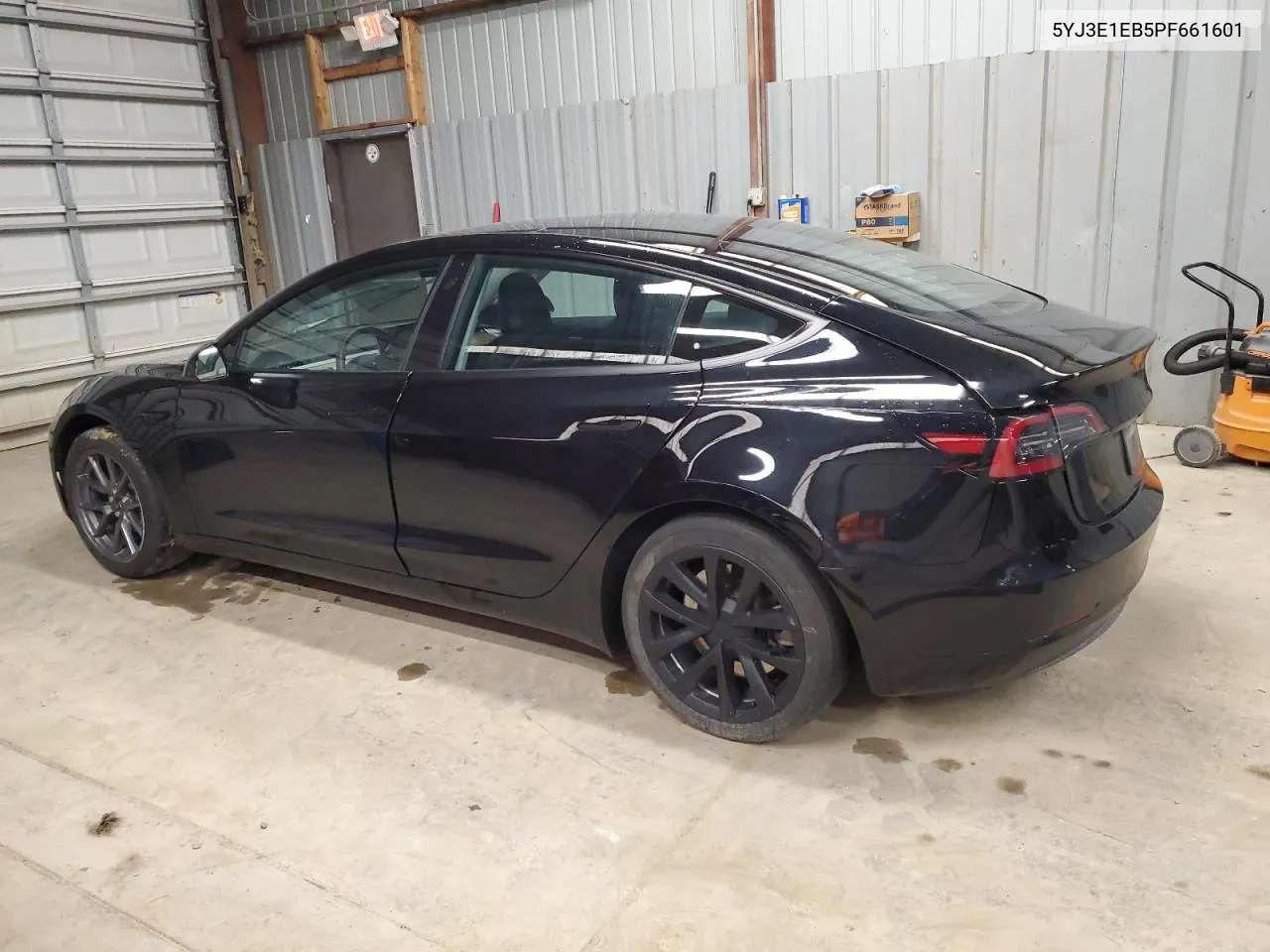 5YJ3E1EB5PF661601 2023 Tesla Model 3