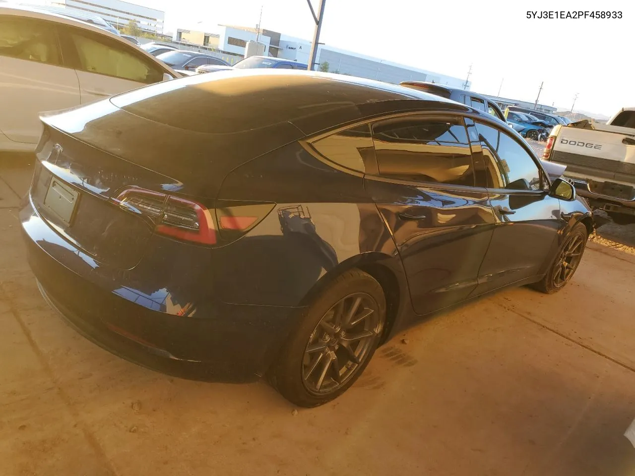 5YJ3E1EA2PF458933 2023 Tesla Model 3