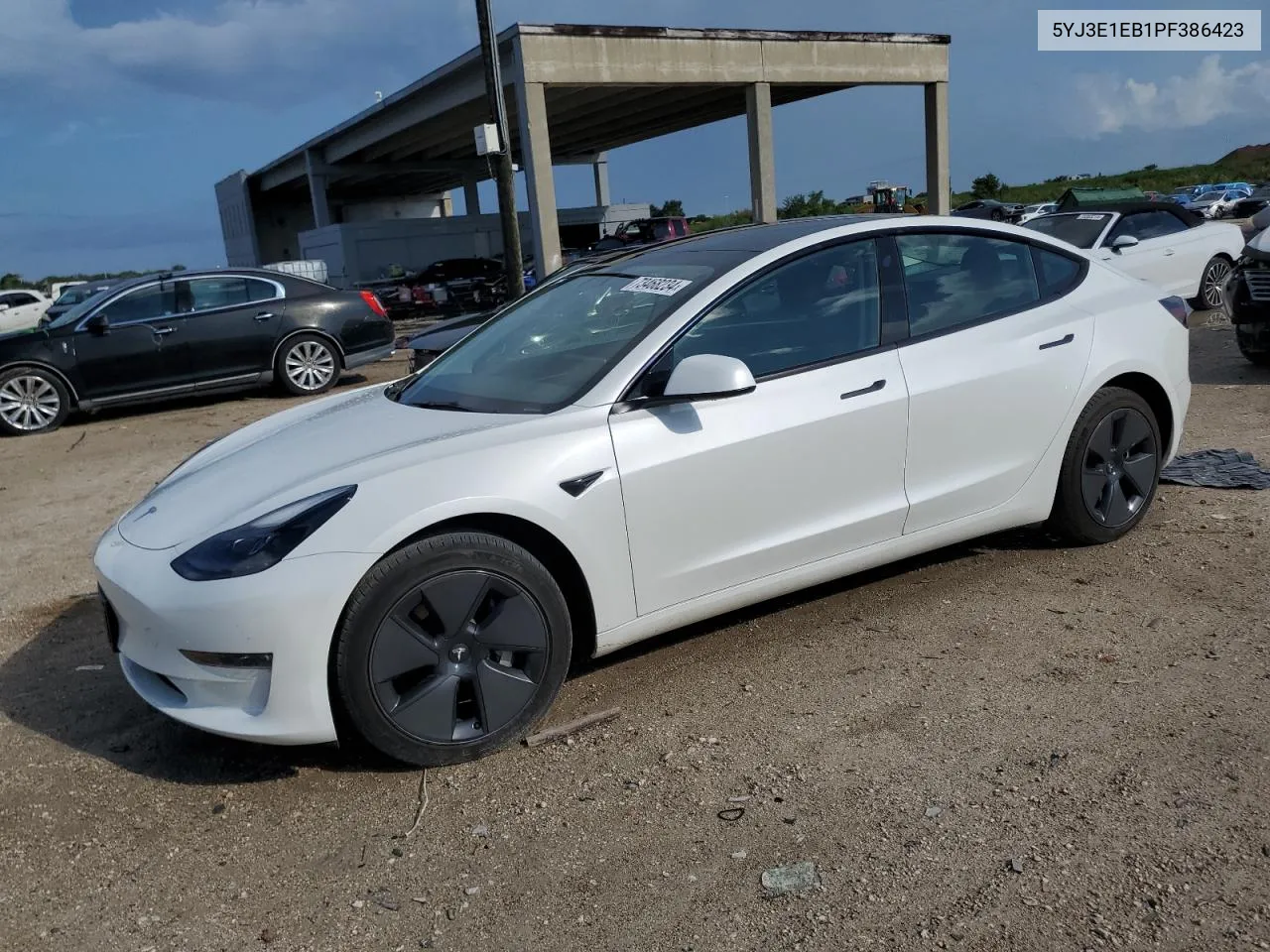 2023 Tesla Model 3 VIN: 5YJ3E1EB1PF386423 Lot: 73468234