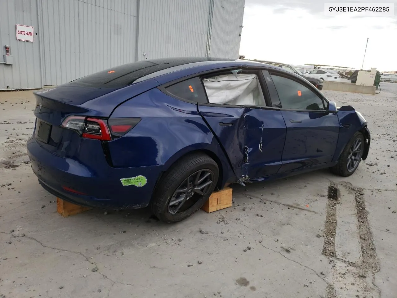 2023 Tesla Model 3 VIN: 5YJ3E1EA2PF462285 Lot: 76176894