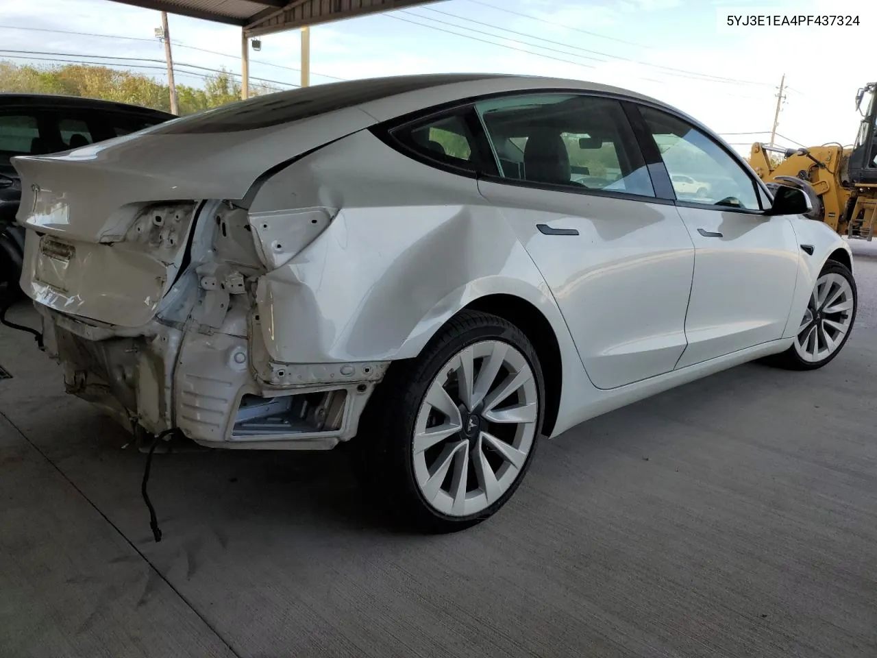 2023 Tesla Model 3 VIN: 5YJ3E1EA4PF437324 Lot: 77581984