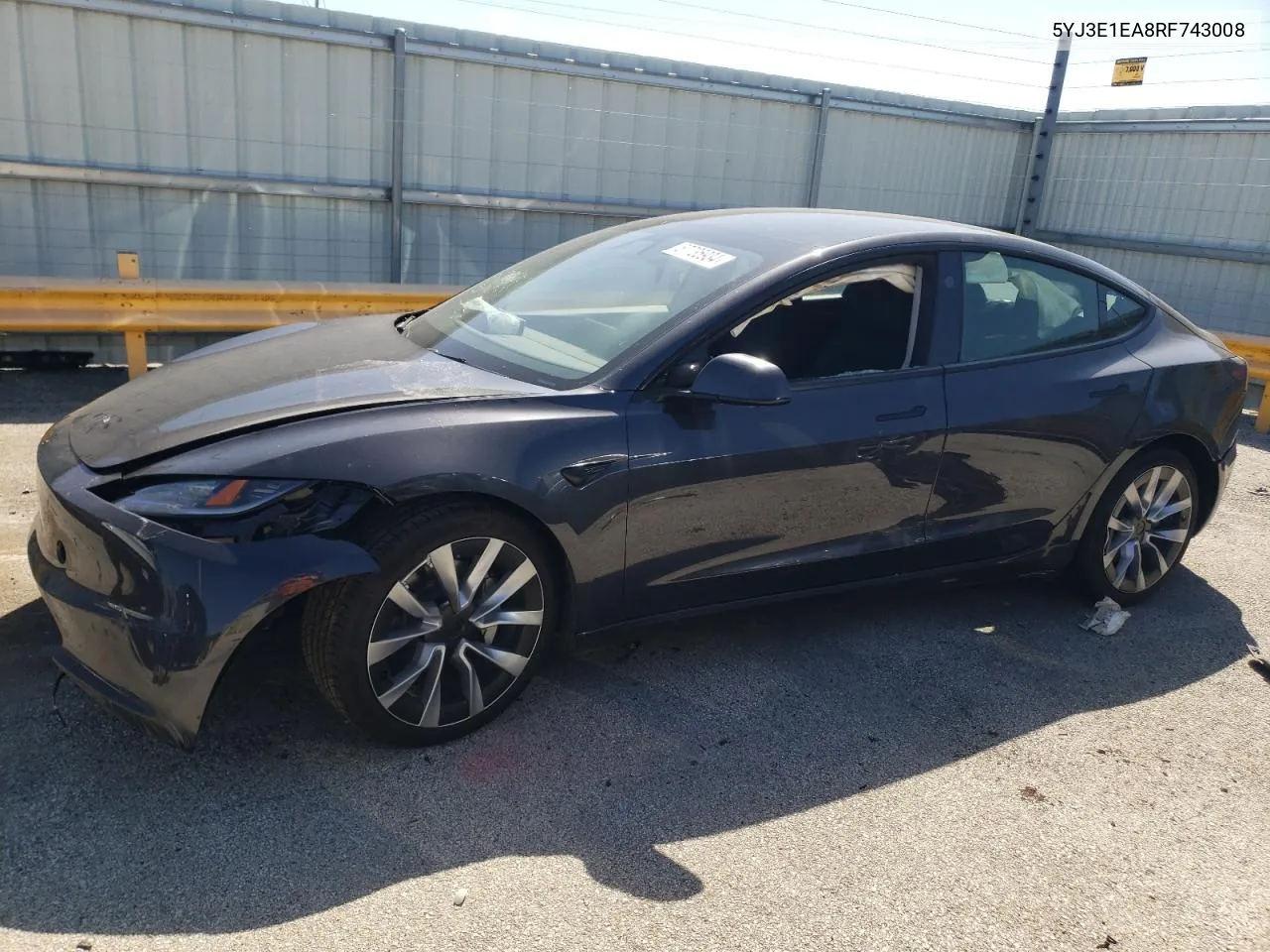 5YJ3E1EA8RF743008 2024 Tesla Model 3