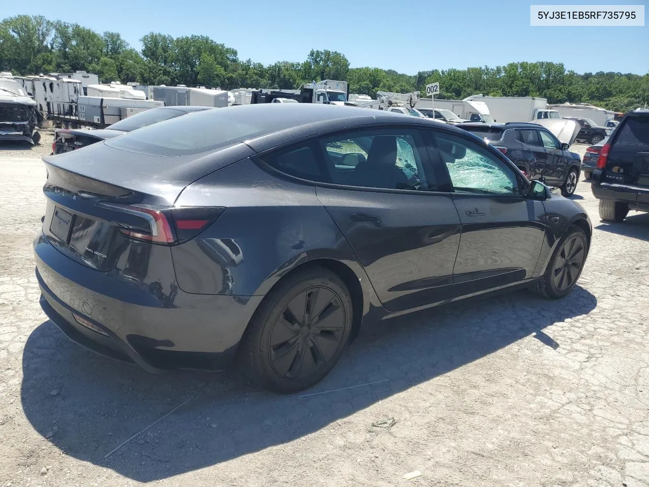 5YJ3E1EB5RF735795 2024 Tesla Model 3