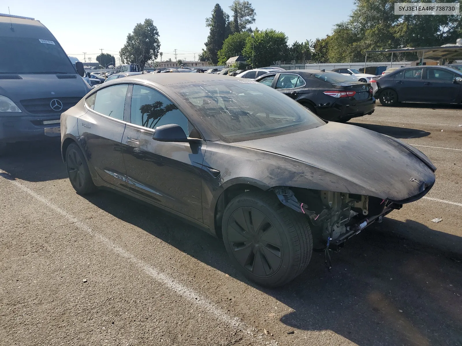 5YJ3E1EA4RF738730 2024 Tesla Model 3