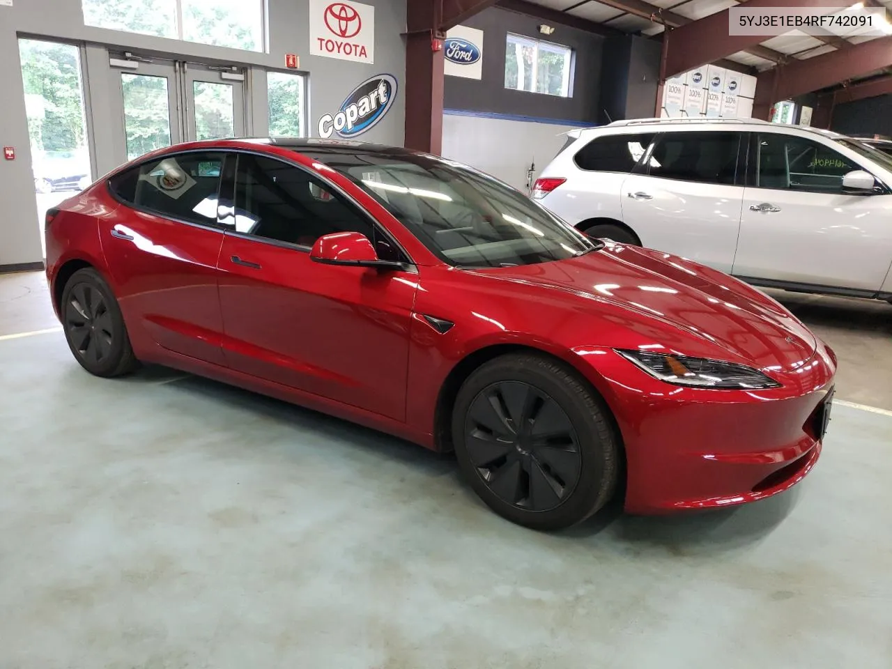 5YJ3E1EB4RF742091 2024 Tesla Model 3