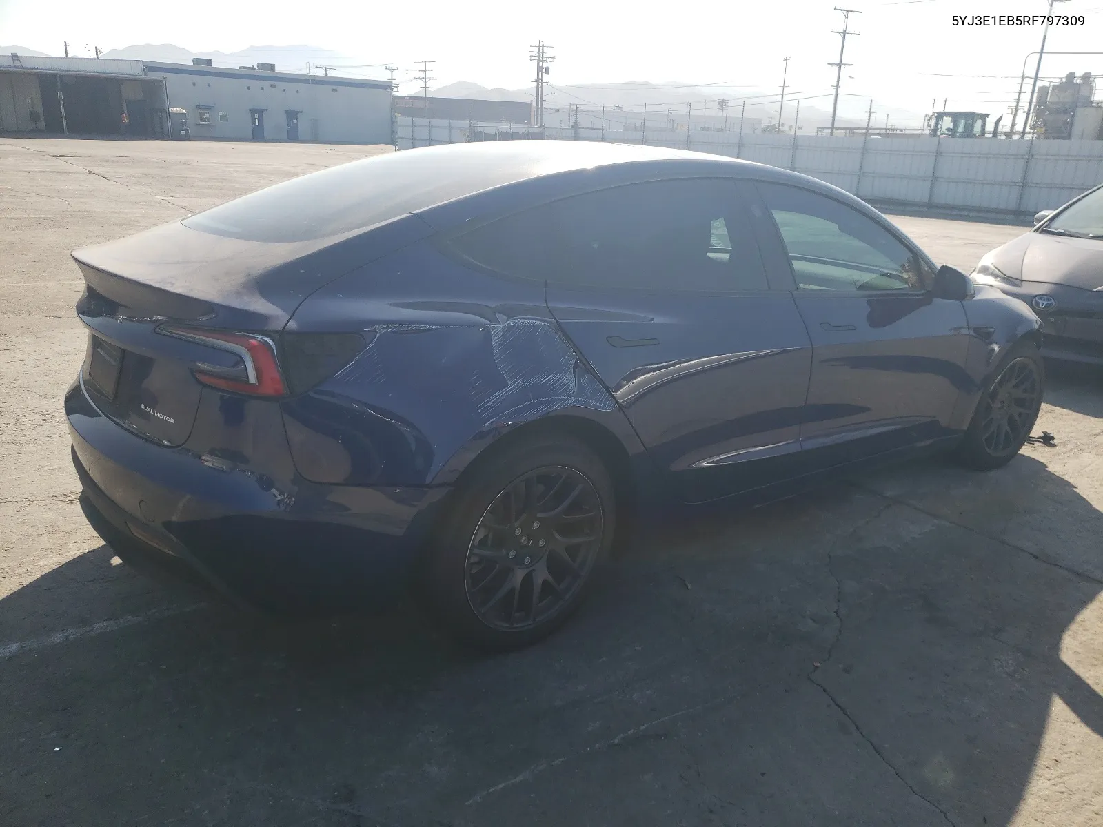 5YJ3E1EB5RF797309 2024 Tesla Model 3