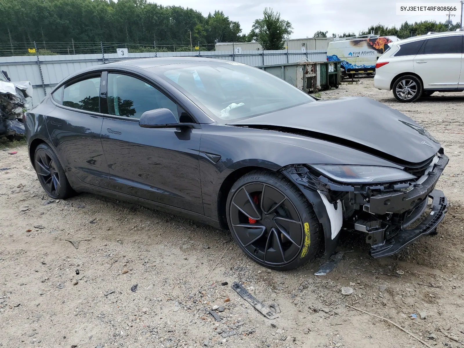 5YJ3E1ET4RF808566 2024 Tesla Model 3