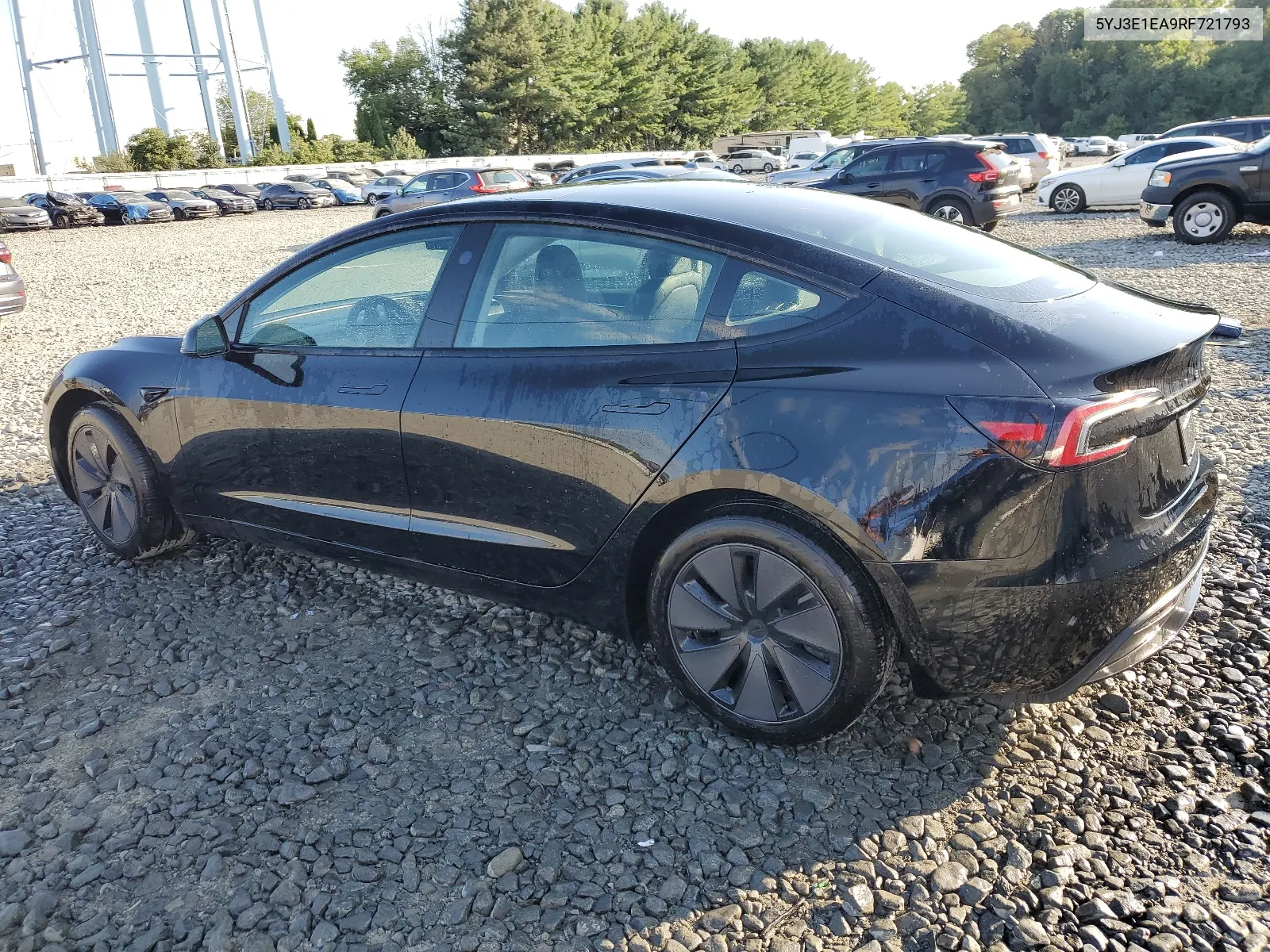 5YJ3E1EA9RF721793 2024 Tesla Model 3