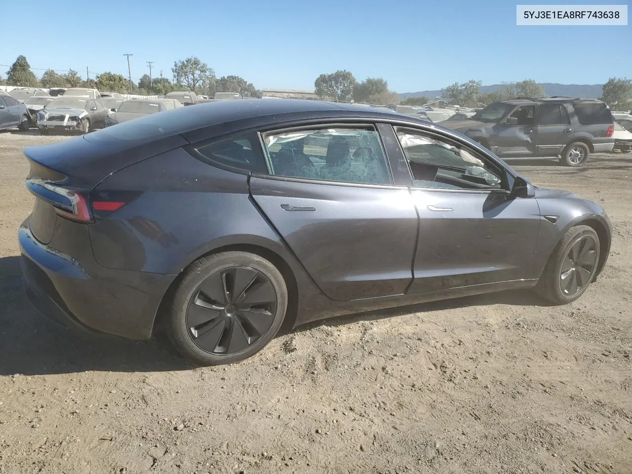 5YJ3E1EA8RF743638 2024 Tesla Model 3