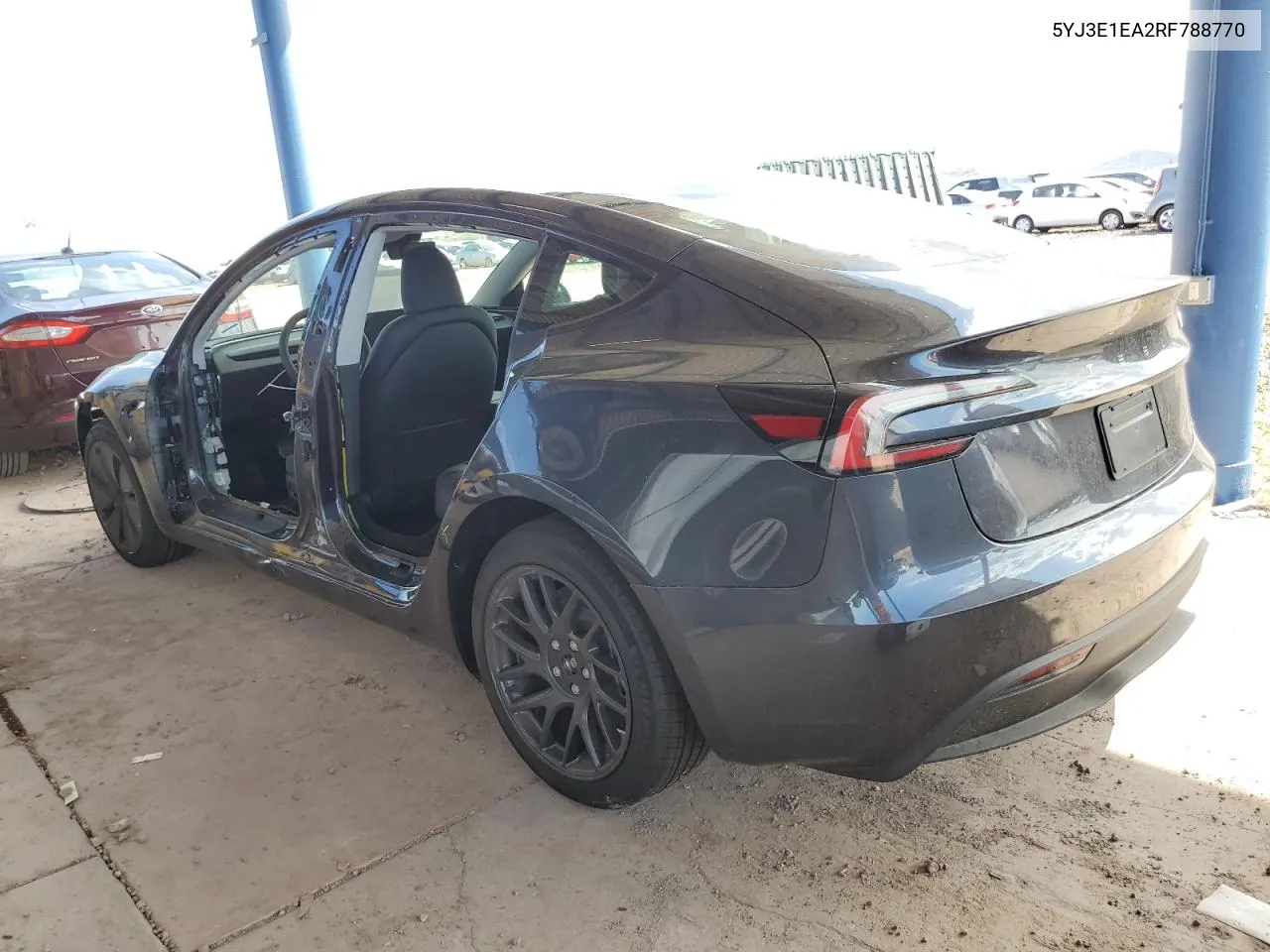 5YJ3E1EA2RF788770 2024 Tesla Model 3