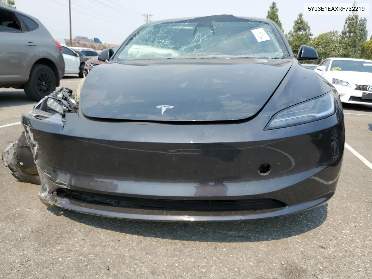 5YJ3E1EAXRF732219 2024 Tesla Model 3