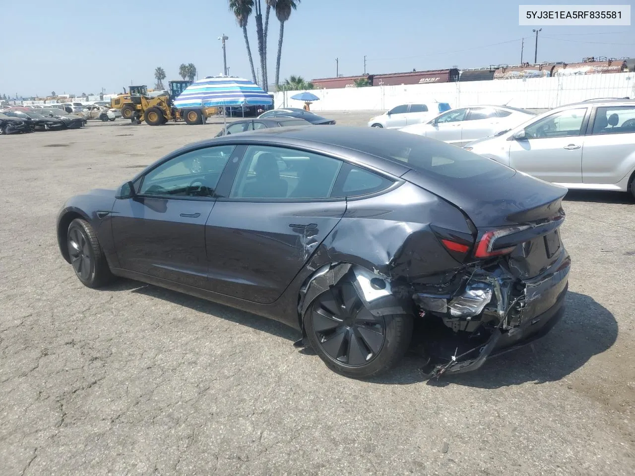 5YJ3E1EA5RF835581 2024 Tesla Model 3