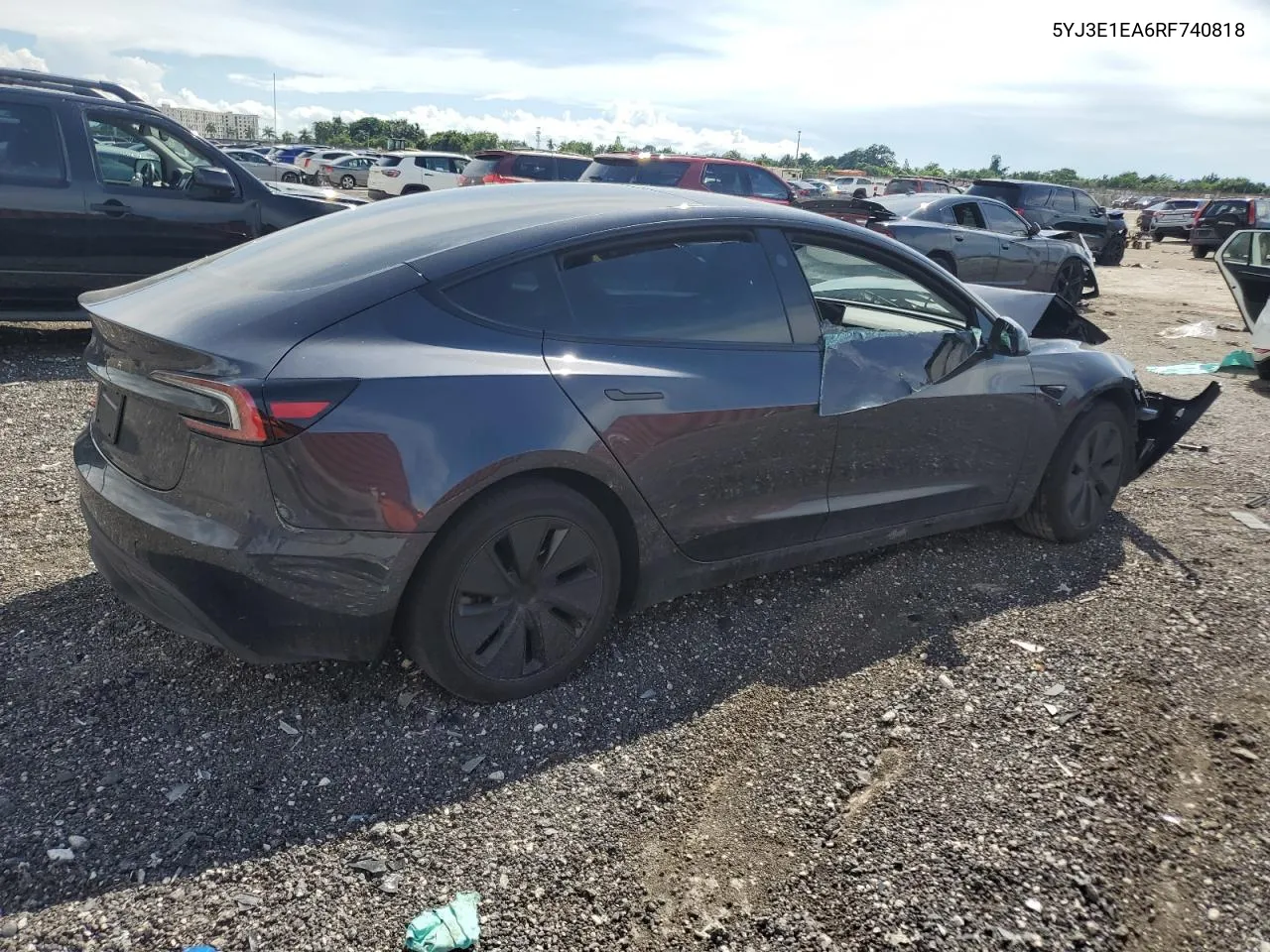 2024 Tesla Model 3 VIN: 5YJ3E1EA6RF740818 Lot: 72198574