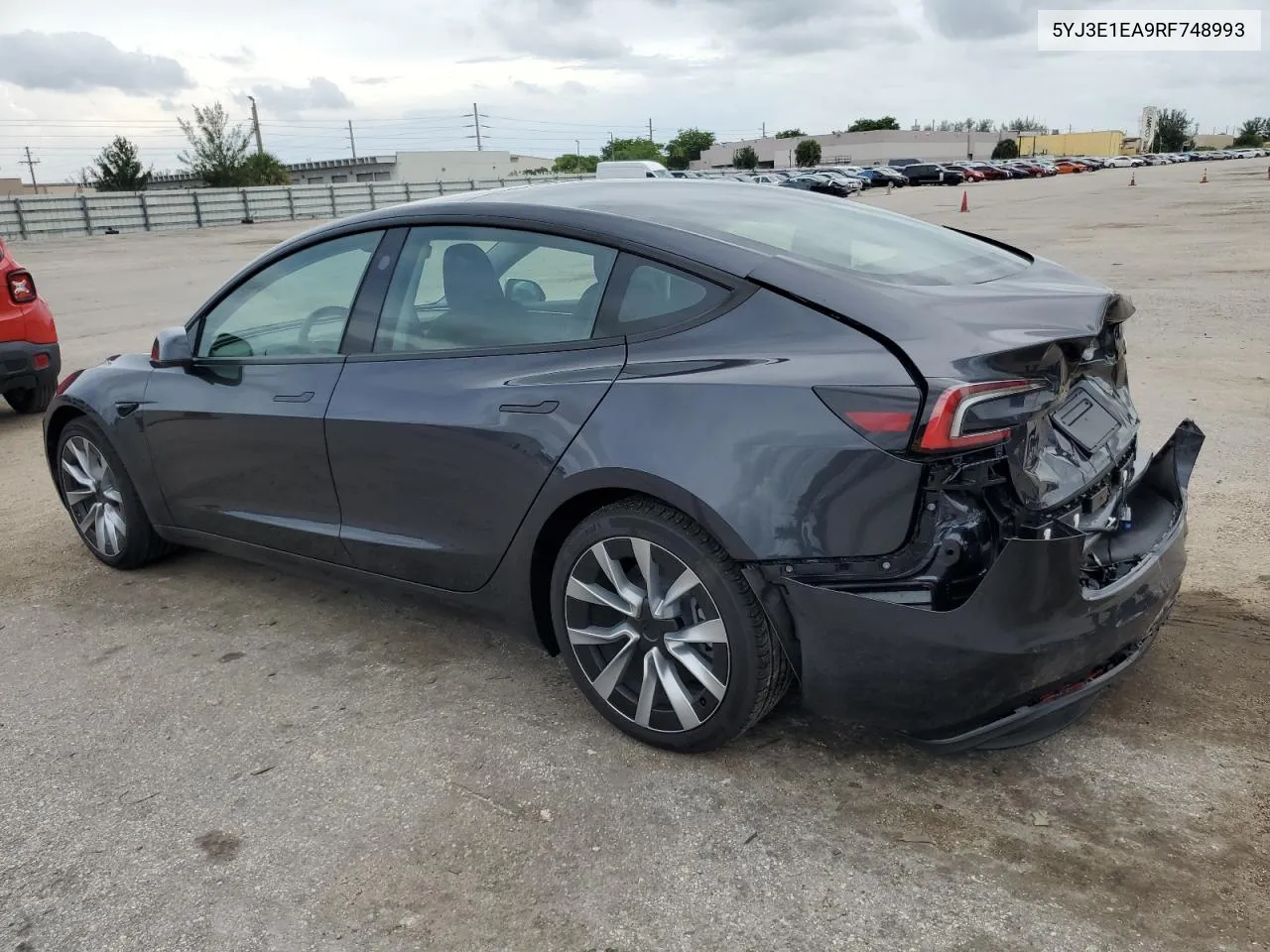 5YJ3E1EA9RF748993 2024 Tesla Model 3