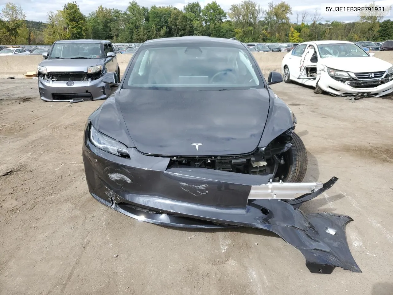 5YJ3E1EB3RF791931 2024 Tesla Model 3