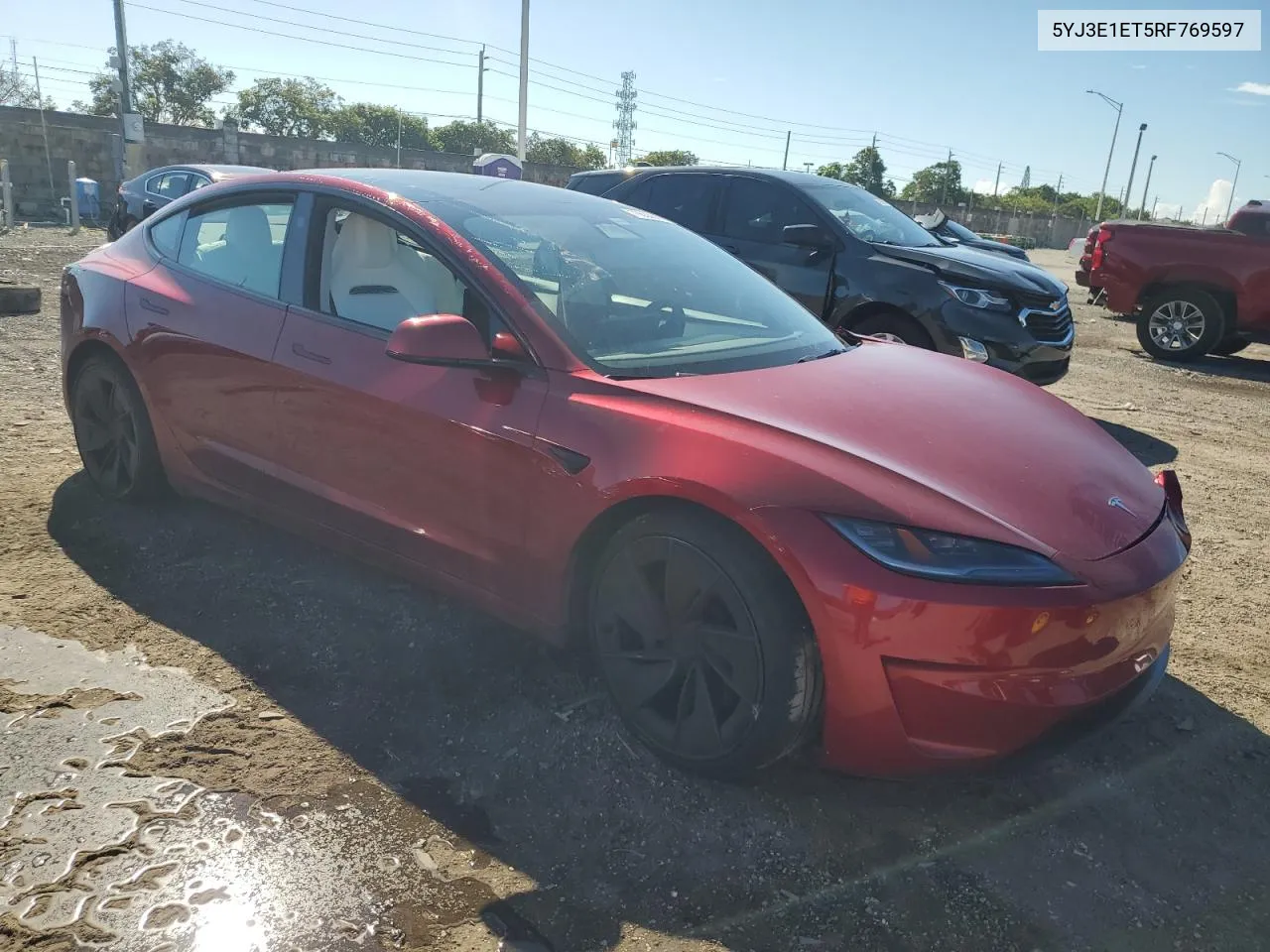 5YJ3E1ET5RF769597 2024 Tesla Model 3