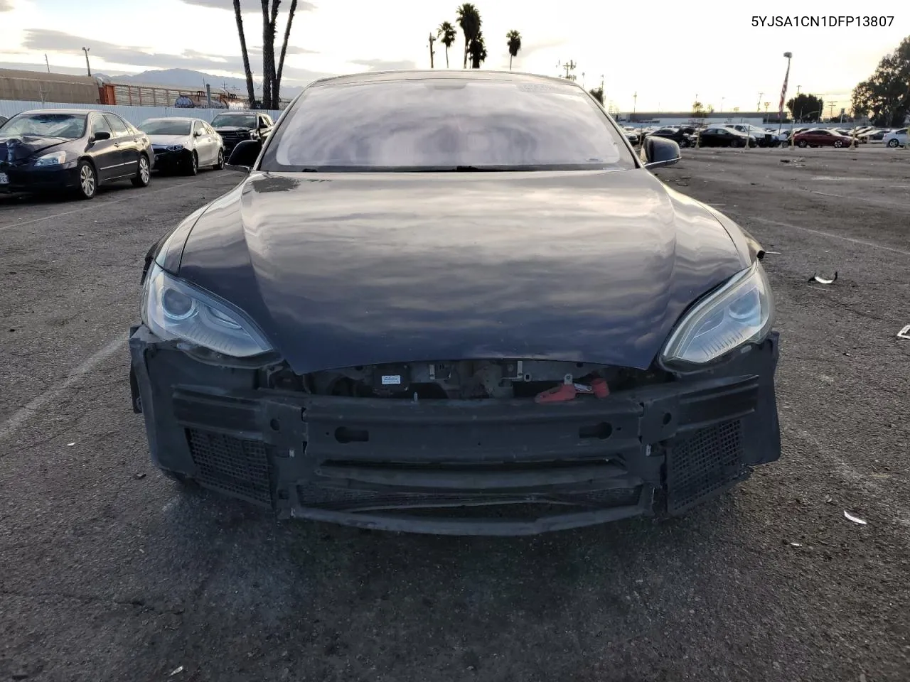 2013 Tesla Model S VIN: 5YJSA1CN1DFP13807 Lot: 46649864