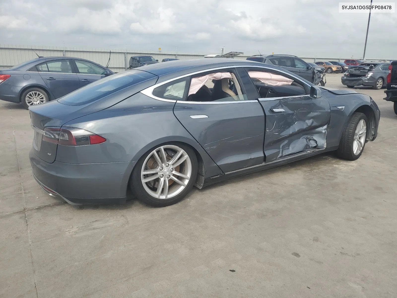 5YJSA1DG5DFP08478 2013 Tesla Model S