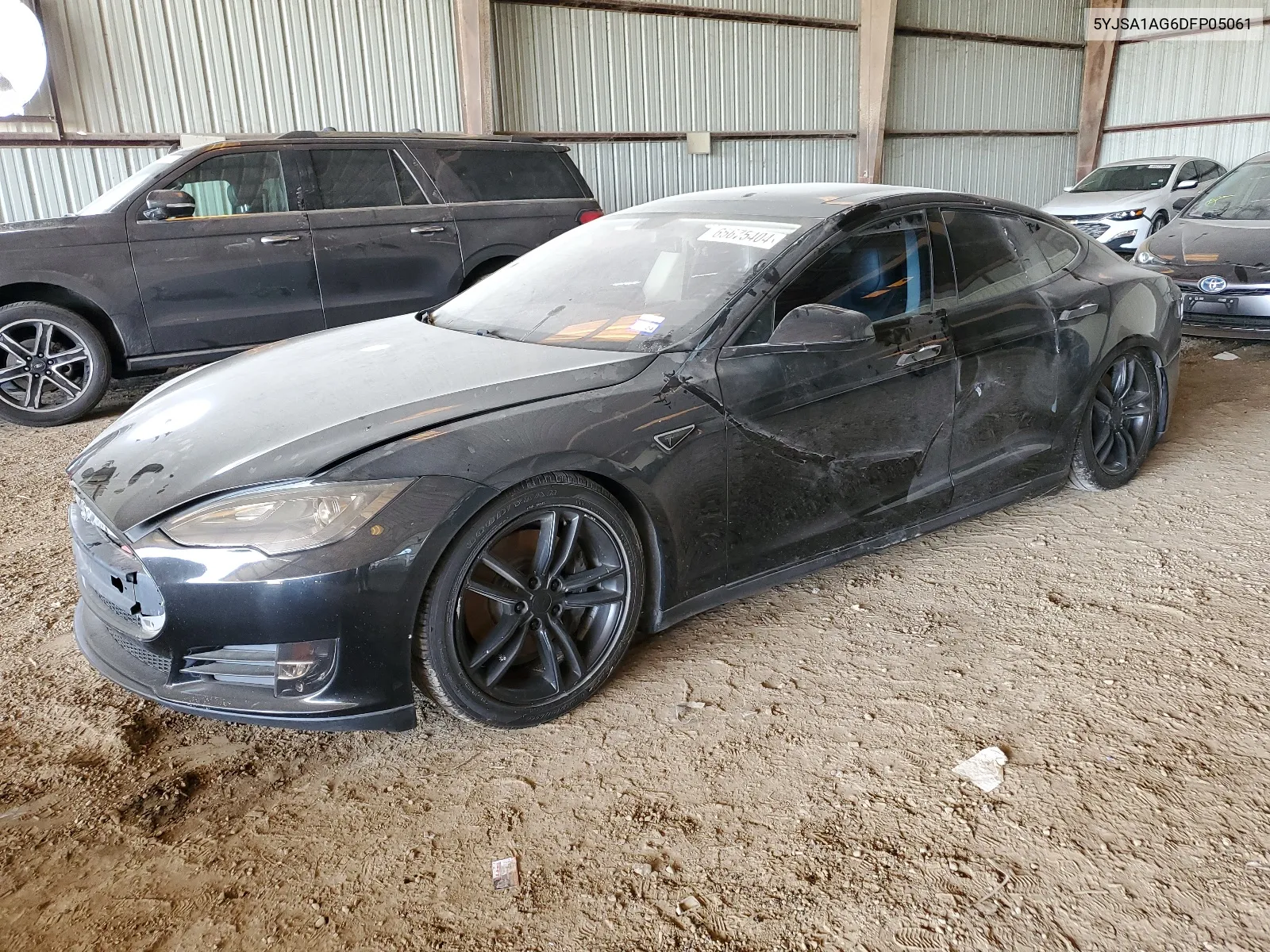 2013 Tesla Model S VIN: 5YJSA1AG6DFP05061 Lot: 65675404