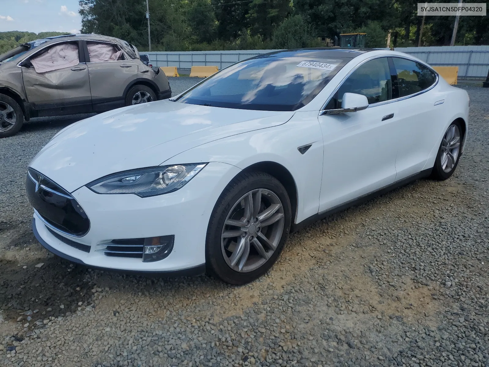 2013 Tesla Model S VIN: 5YJSA1CN5DFP04320 Lot: 67940434