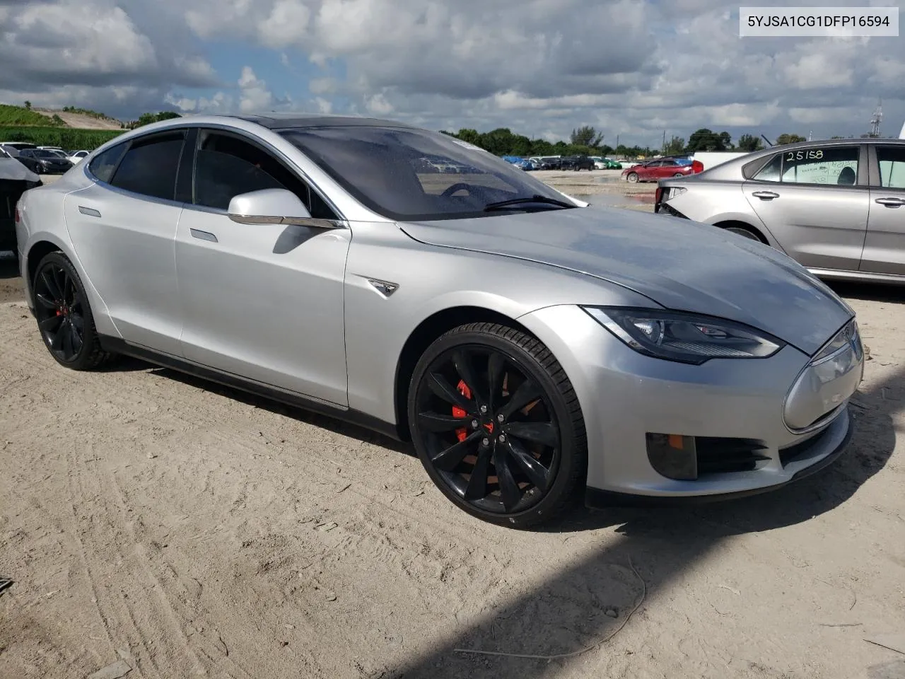 2013 Tesla Model S VIN: 5YJSA1CG1DFP16594 Lot: 69311364