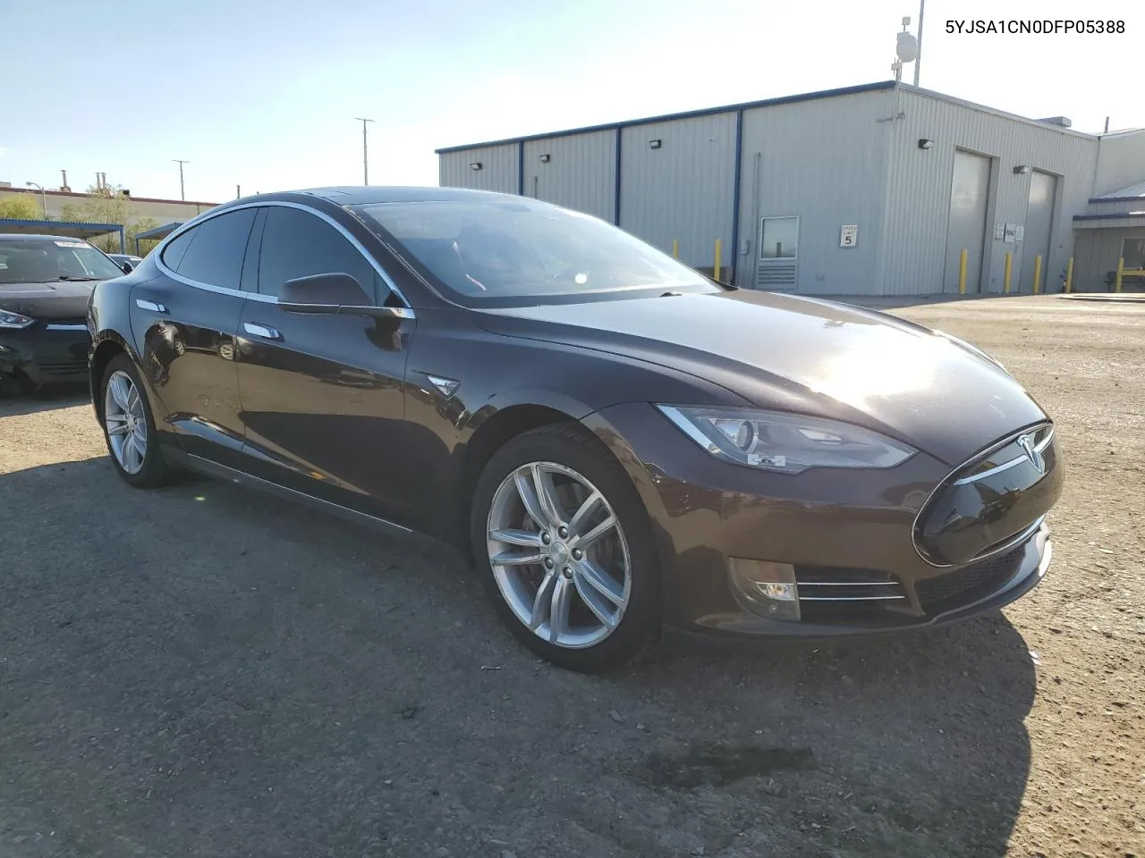 2013 Tesla Model S VIN: 5YJSA1CN0DFP05388 Lot: 70053424