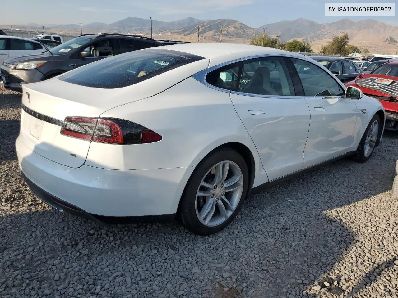 2013 Tesla Model S VIN: 5YJSA1DN6DFP06902 Lot: 70419794