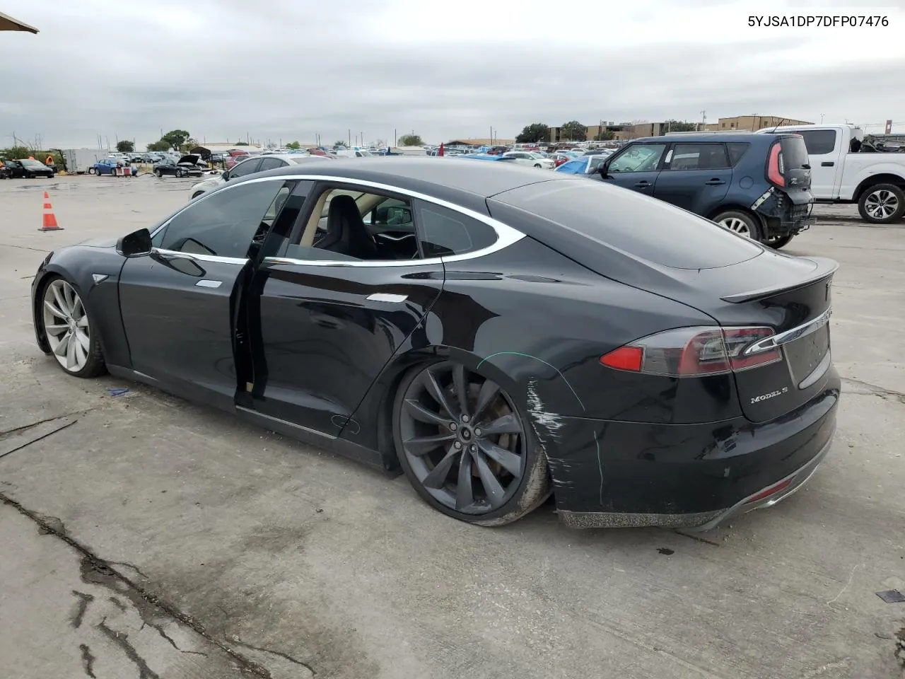 5YJSA1DP7DFP07476 2013 Tesla Model S