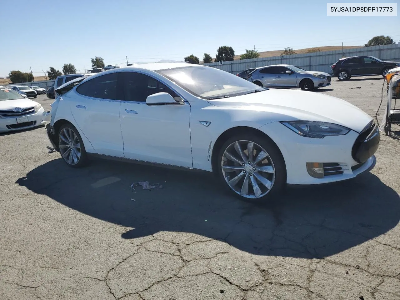 2013 Tesla Model S VIN: 5YJSA1DP8DFP17773 Lot: 73701204