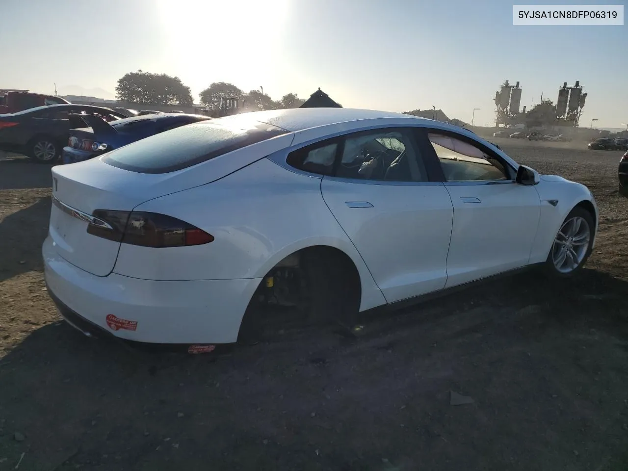 2013 Tesla Model S VIN: 5YJSA1CN8DFP06319 Lot: 77435944