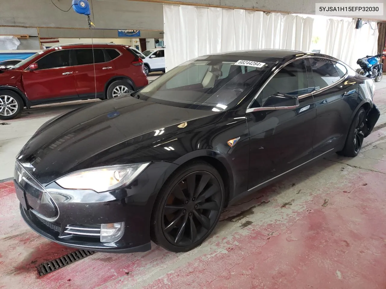 2014 Tesla Model S VIN: 5YJSA1H15EFP32030 Lot: 68244284